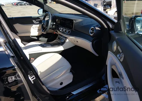 2022 Mercedes-Benz E 350 из США, поврежденный, VIN W1KZF8DB6NB090207